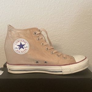Converse Wedges